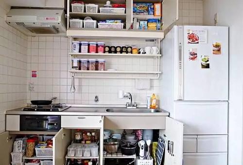 小厨房装修怎么节省空间？